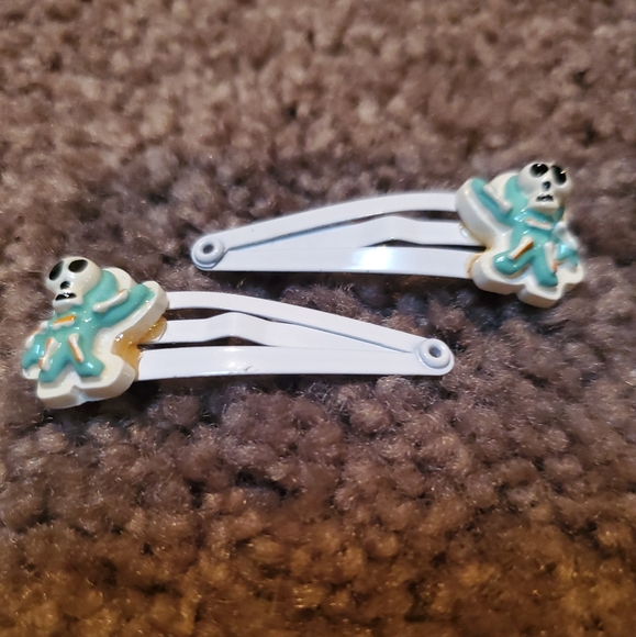 Accessories - 4/$13 Skeleton Hair Clips